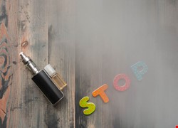 向電子煙說不