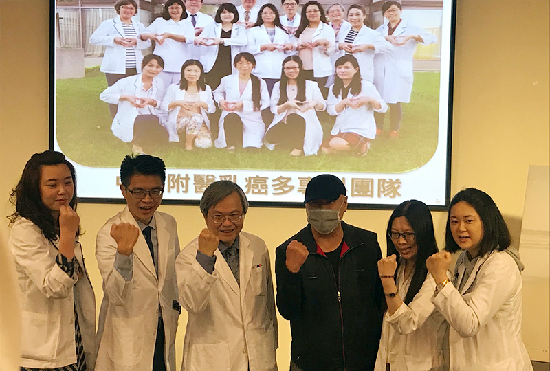 「男性」胸部硬塊、流血 竟是「乳癌」找上門 積極就醫如今依然一尾活龍