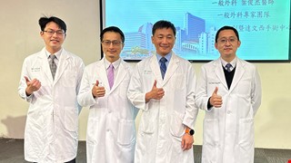 八旬翁發現3公分胰尾腫瘤 中國附醫達文西機器人 精準切除病灶 全部脾臟保留 老翁第二天可下床行走